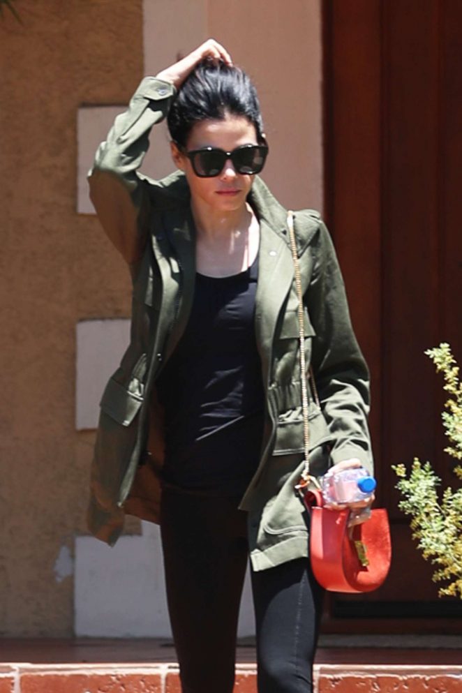 Jenna Dewan Tatum Leaving a Friend's House in Los Angeles