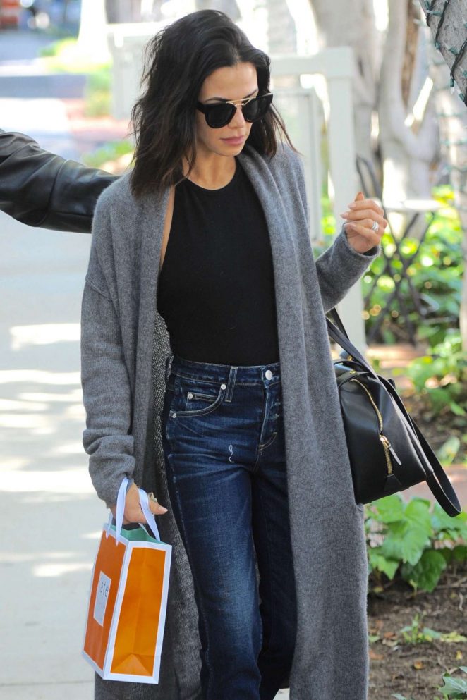 Jenna Dewan Tatum - Shopping at Melrose Place in West Hollywood