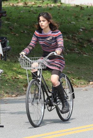 Jenna Ortega - Rode her bike on the set of 'Beetlejuice 2' in East Corinth
