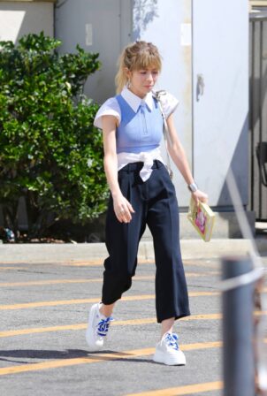 Jennette McCurdy - Arrives to her book signing in Los Angeles.