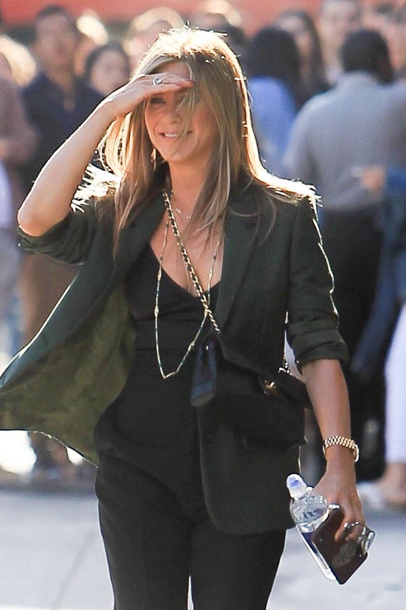 Jennifer Aniston â€“ Arrives at Jimmy Kimmel Live! in Los Angeles