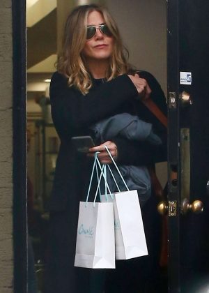 Jennifer Aniston - Leaves Canale Hair Salon in Beverly Hills