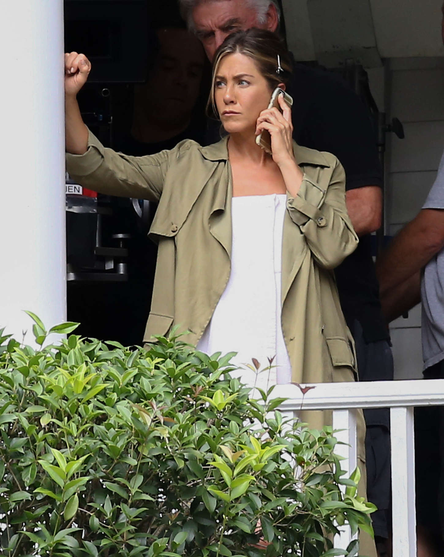 Jennifer Aniston On Mothers Day Set 24 Gotceleb 