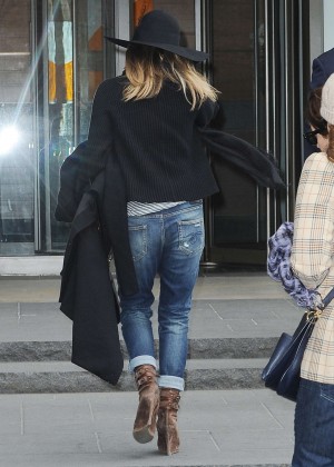 Jennifer Aniston in Jeans Out in NYC