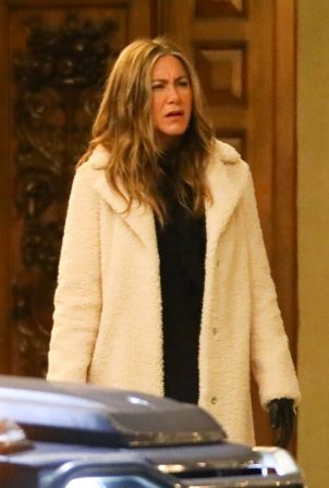 Jennifer Aniston - 'The Morning Show' in Los Angeles