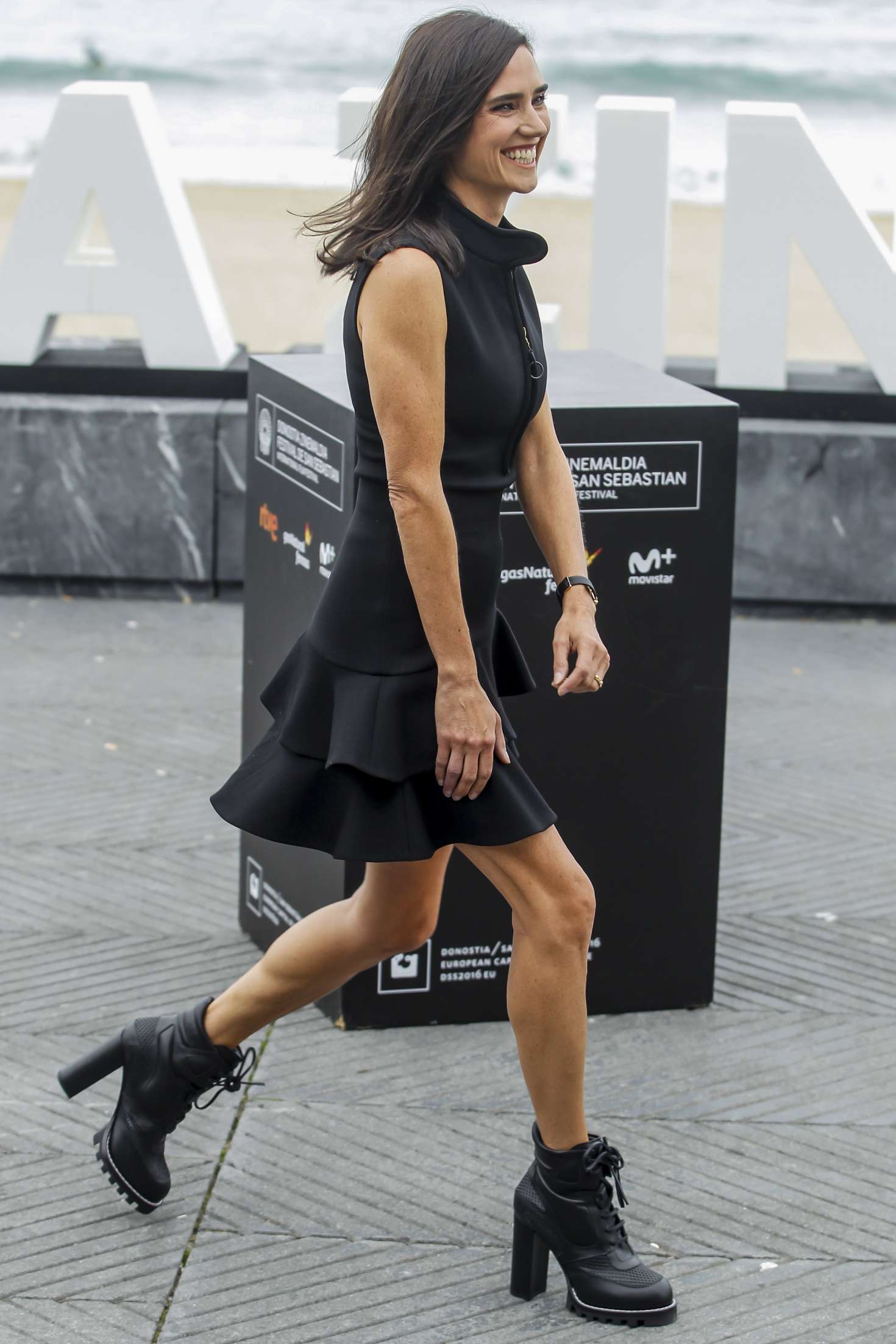 Jennifer Connelly rocks all black at San Sebastian Film Festival