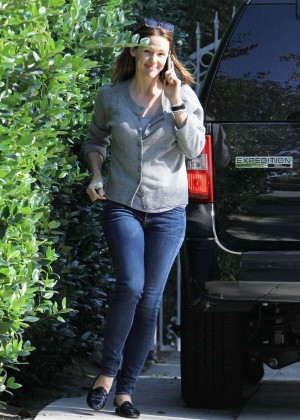 Jennifer Garner in jeans going to a party in Brentwood