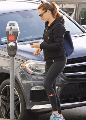 Jennifer Garner Leaving the Gym in Brentwood