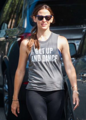 Jennifer Garner - Leaving The Gym in Los Angeles