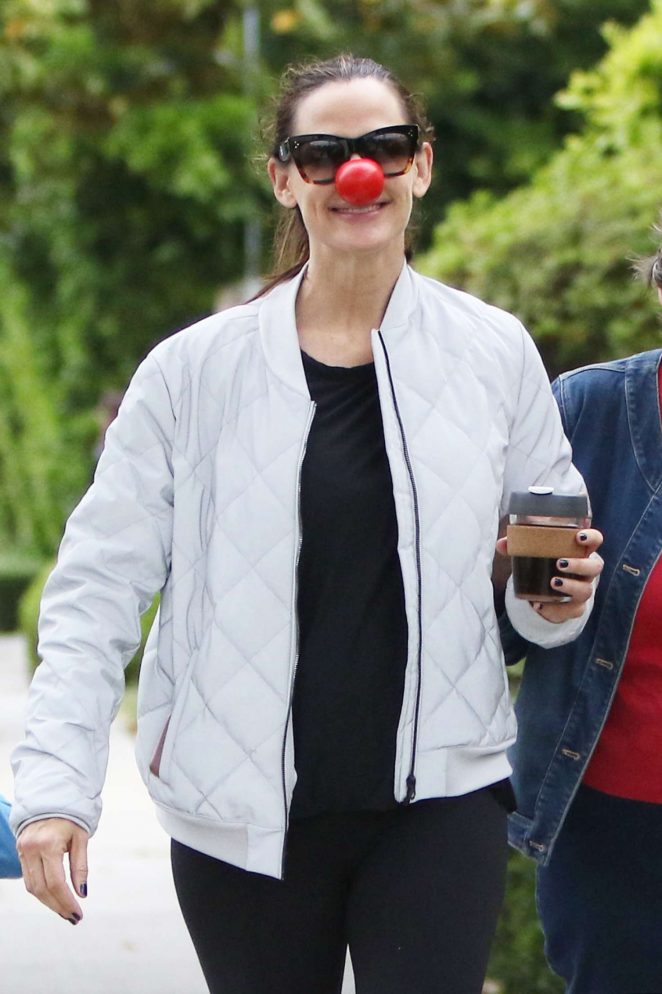Jennifer Garner Out and about in Brentwood