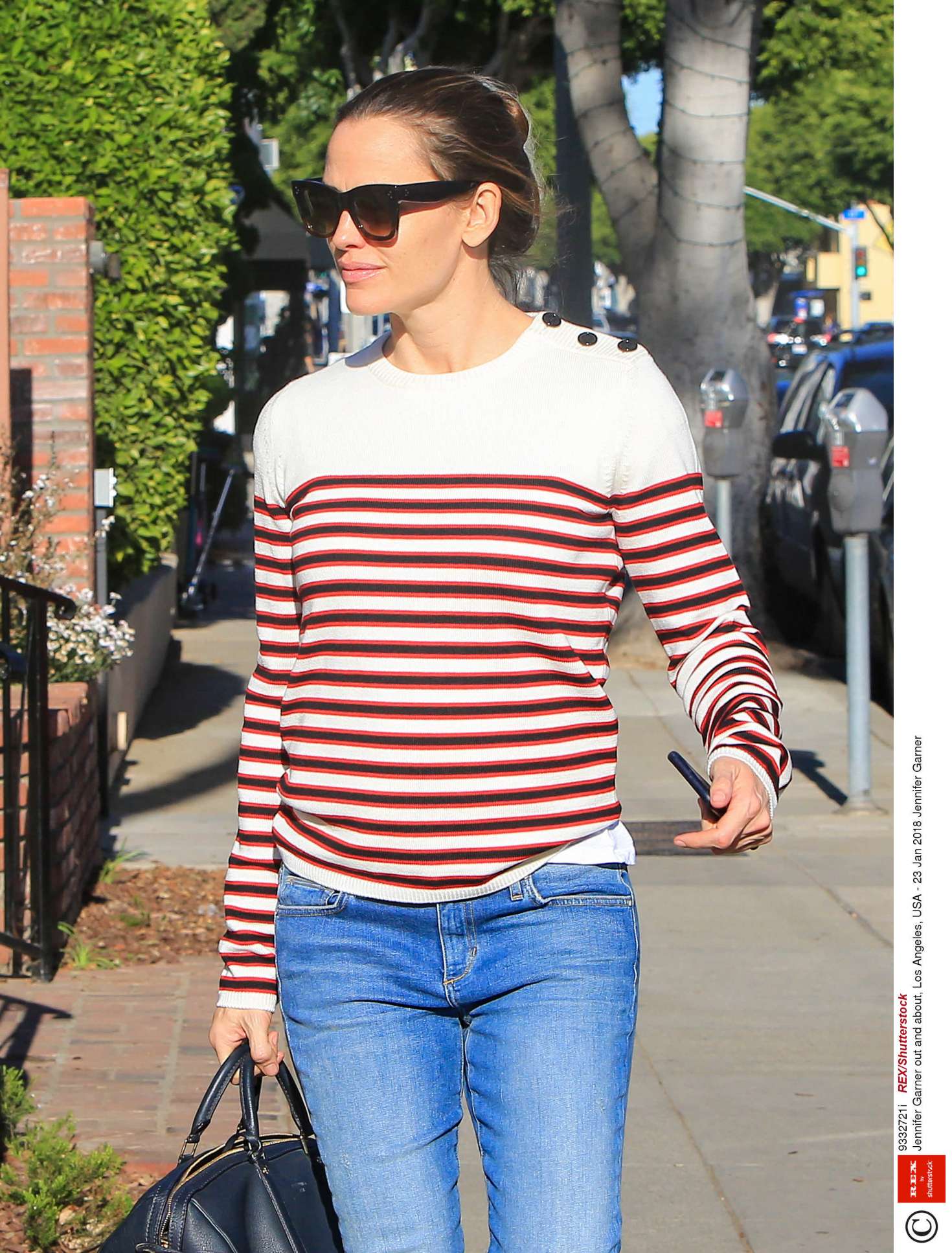 Jennifer Garner out and about in Los Angeles | GotCeleb