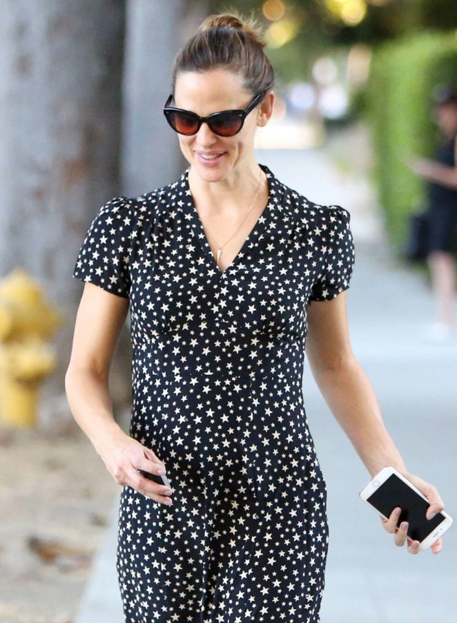 Jennifer Garner - Out and about in Los Angeles