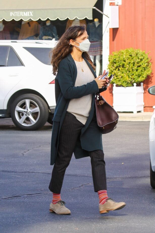 Jennifer Garner - Out for a business meeting in Brentwood