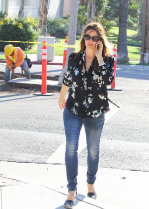 Jennifer Garner walking out in LA