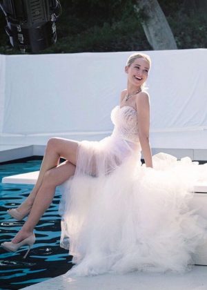 Jennifer Lawrence - Dior’s New Fragrance 'Joy' 2018 (Behind the scenes)