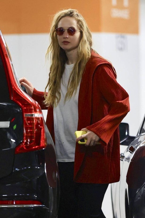 Jennifer Lawrence - Out in Los Angeles