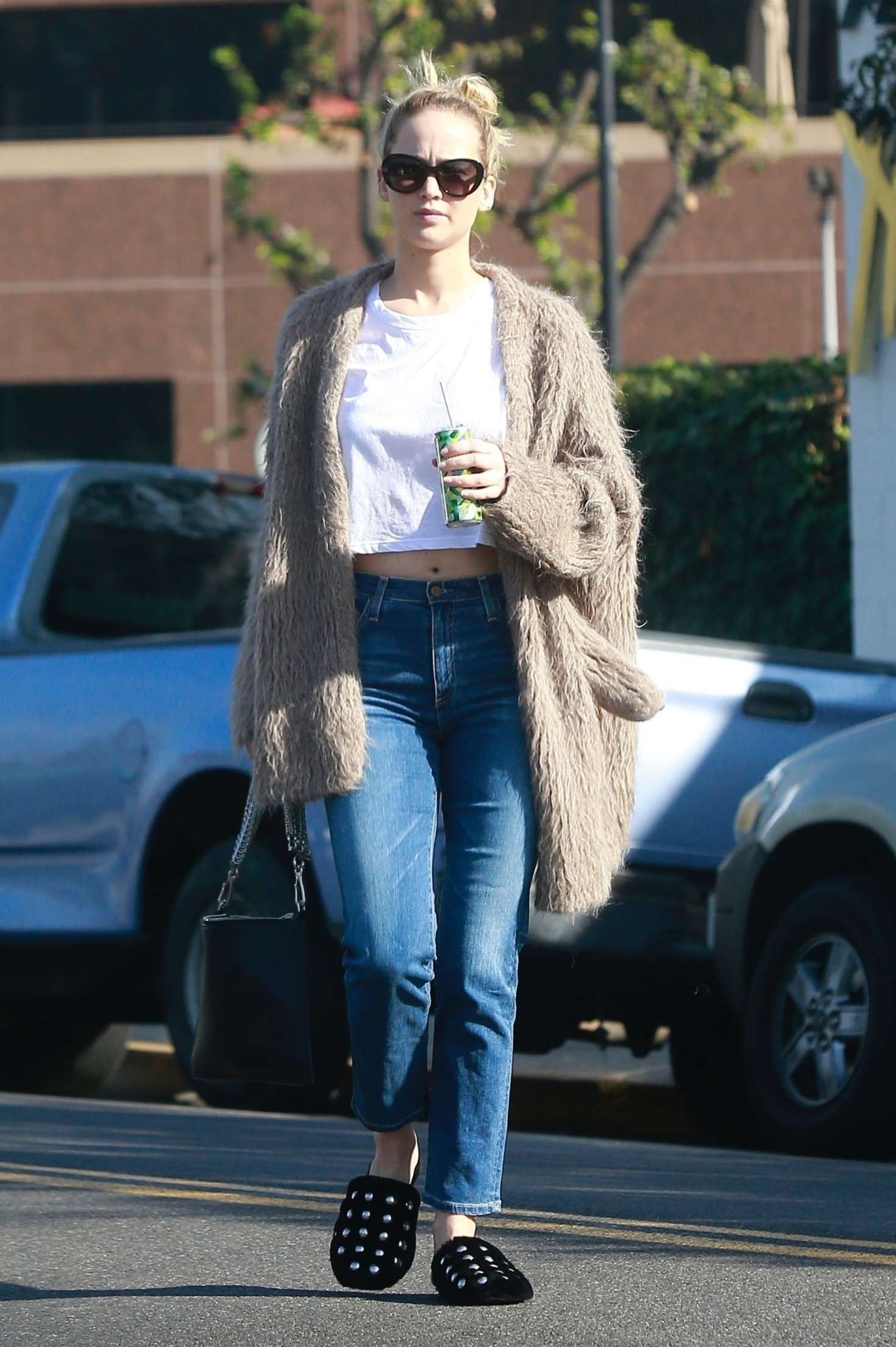 Jennifer Lawrence: Shopping in Beverly Hills -16 | GotCeleb