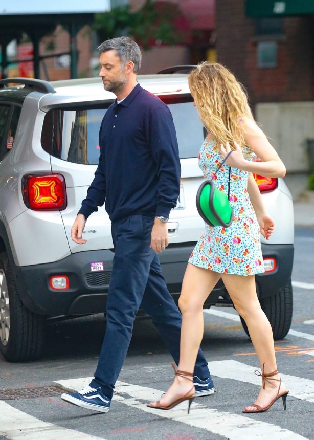 Jennifer Lawrence - With her husband Cooke Maroney out in New York