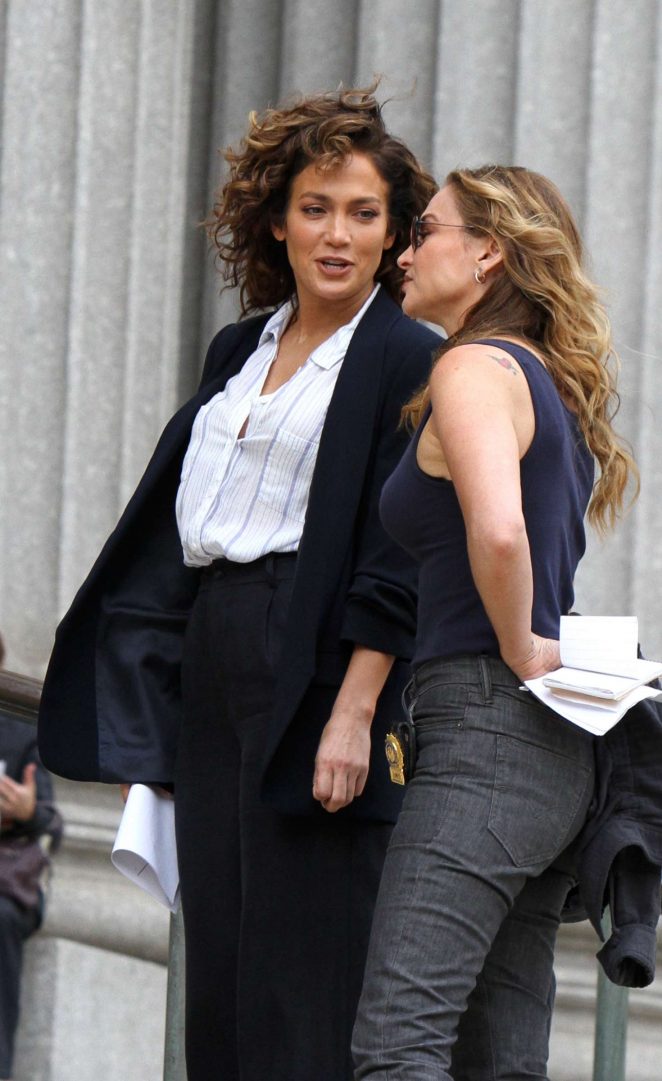 Jennifer Lopez and Drea de Matteo on 'Shades of Blue' Set in Manhattan