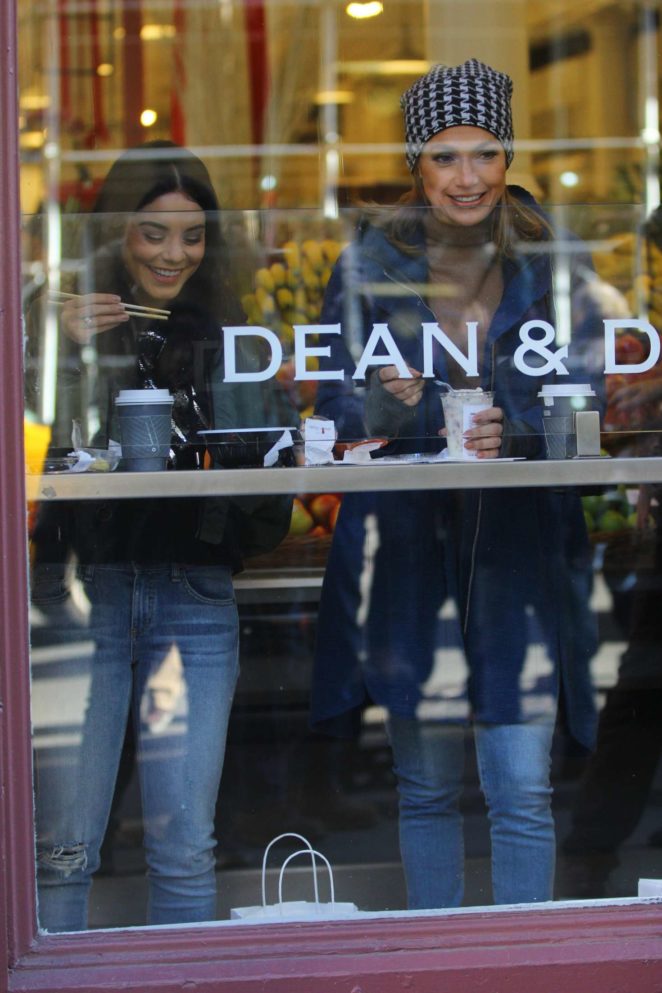 Jennifer Lopez and Vanessa Hudgens - Get coffee on set of filming 'Second Act' in NYC