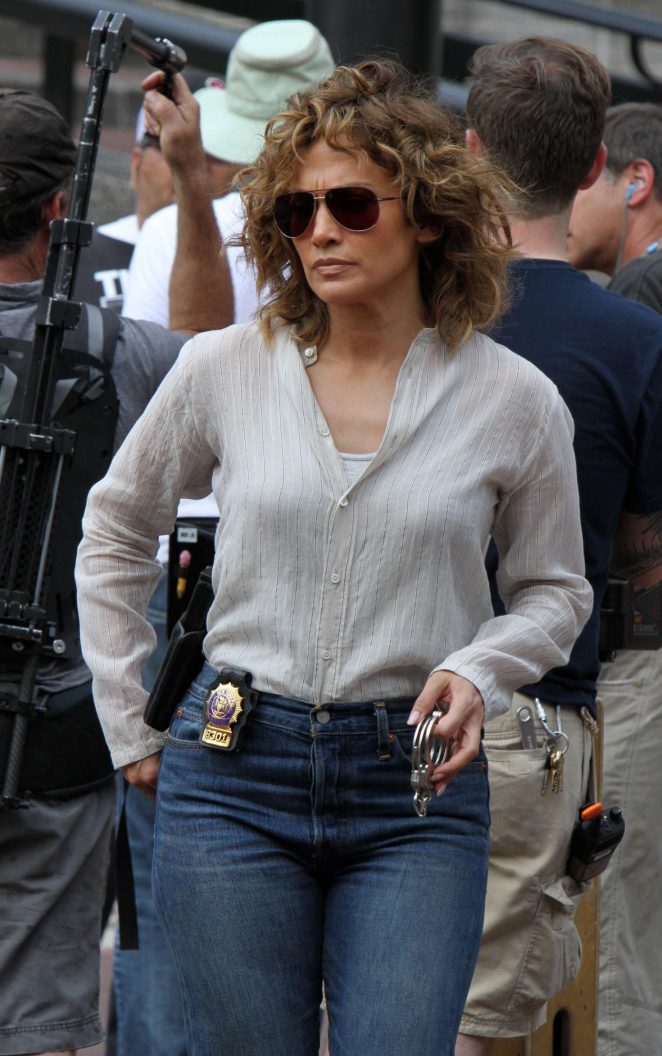Jennifer Lopez at the 'Shades of Blue' set in Washington Heights