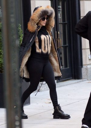 Jennifer Lopez heading to the gym in New York
