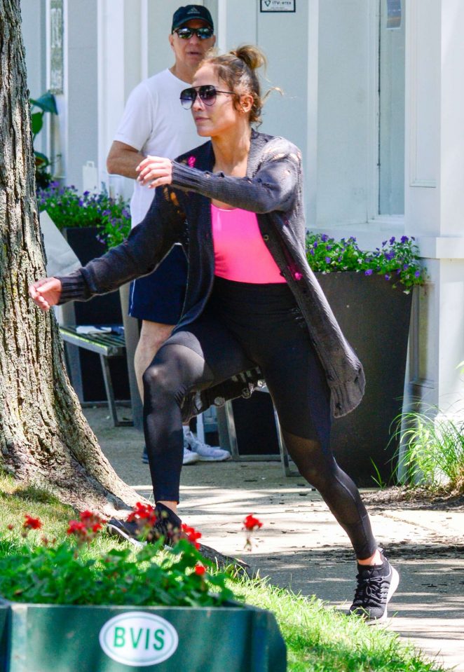 Jennifer Lopez Leaving the gym in the Hamptons