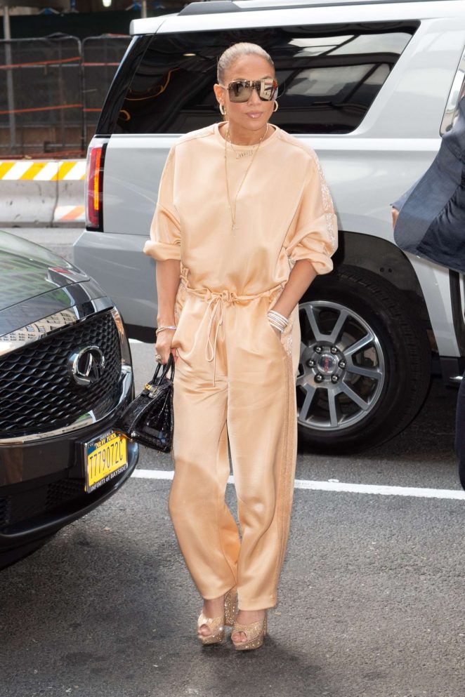 Jennifer Lopez - Out in New York