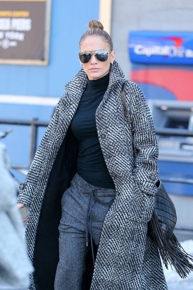 Jennifer Lopez - Out in NYC
