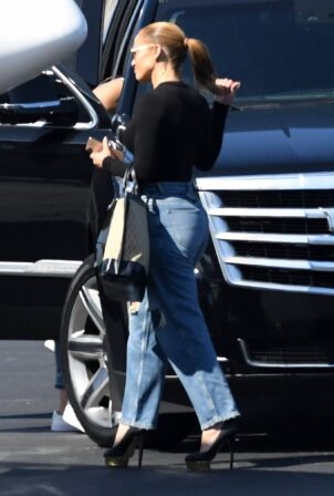 Jennifer Lopez - Seen as she boards a private jet in Miami-27 | GotCeleb