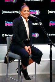 Jennifer Lopez - Visits 'The Morning Mash Up' on SiriusXM Hits 1 Channel in NYC