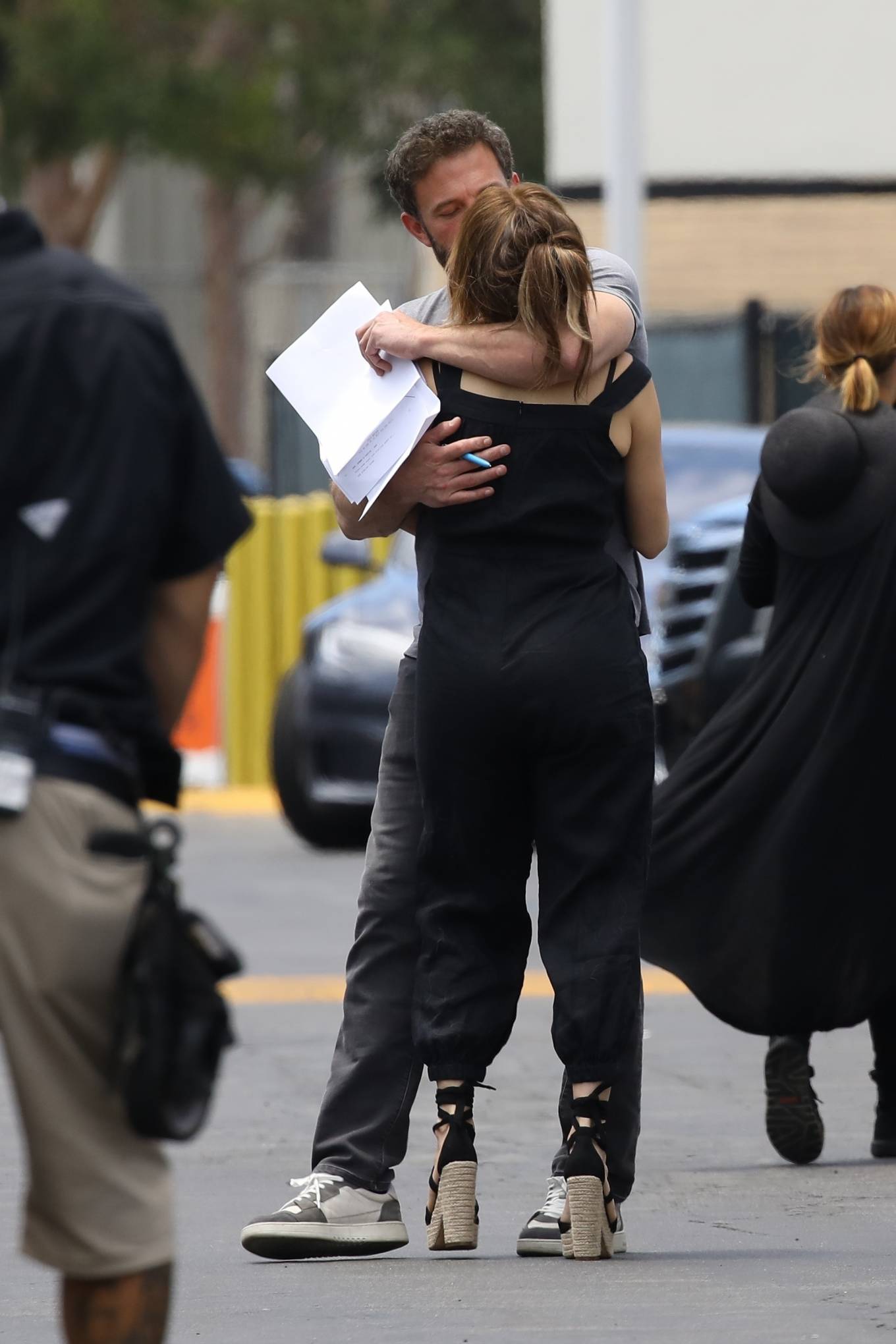 Jennifer Lopez 2022 : Jennifer Lopez – With fiance Ben Affleck at the set of a new project in Santa Monica-15