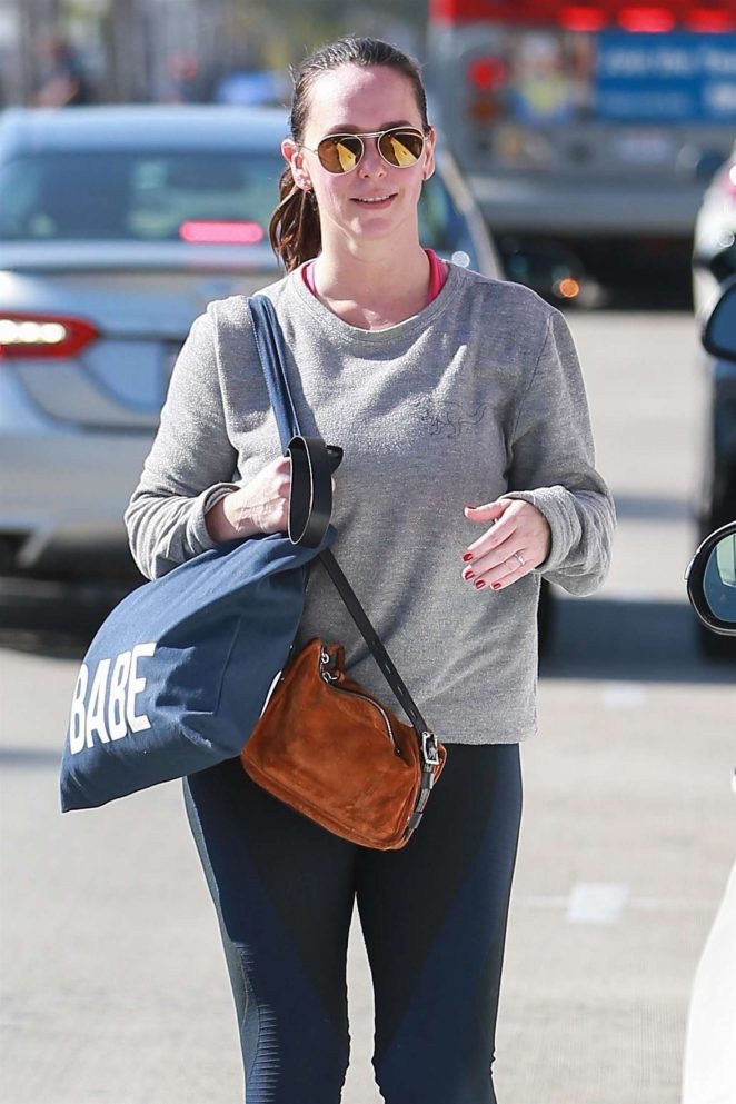 Jennifer Love Hewitt in Tights - Leaving a gym in Studio City