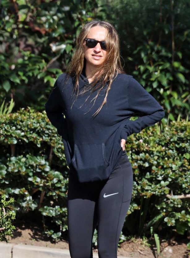 Jennifer Meyer out for a walk in Pacific Palisades