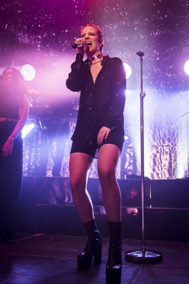 Jess Glynne - Concert at The Roundhouse in London