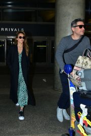 Jessica Alba and Cash Warren - Arrives in Los Angeles