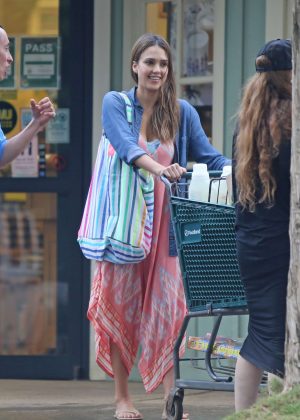 Jessica Alba in Long Dress Shopping in Hawaii