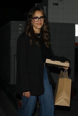 Jessica Alba - Out for a dinner at Il Pastaio in Beverly Hills