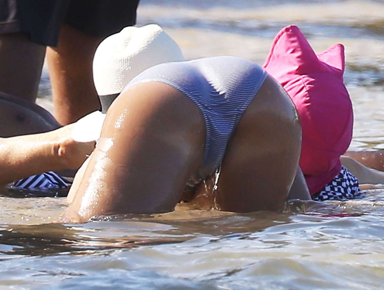 Jessica Alba - Wearing bikini in the Caribbean (adds). 