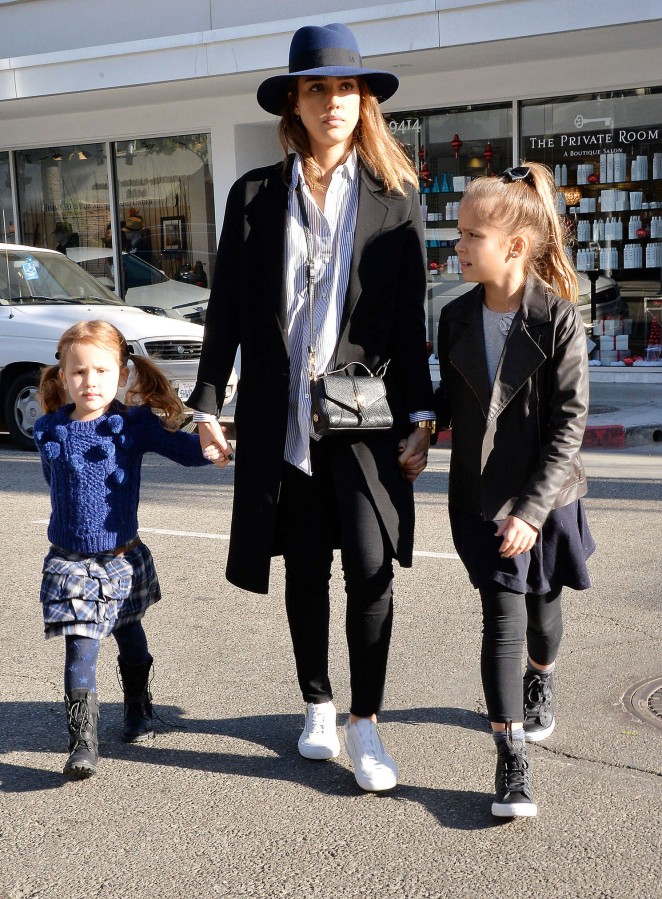 Jessica Alba with her daughters shopping in Beverly Hills