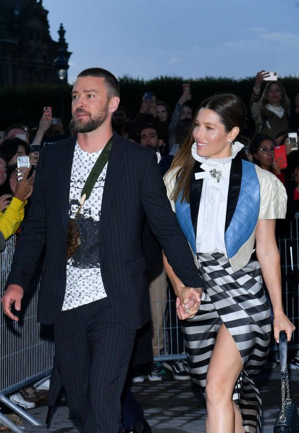 Jessica Biel and Justin Timberlake - Arrives at Louis Vuitton SS 20020 Paris Fashion Show