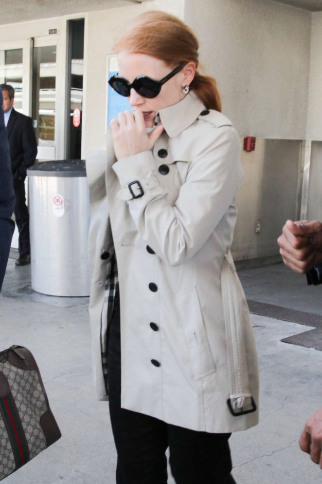 Jessica Chastain - Arrives at LAX Airport in Los Angeles