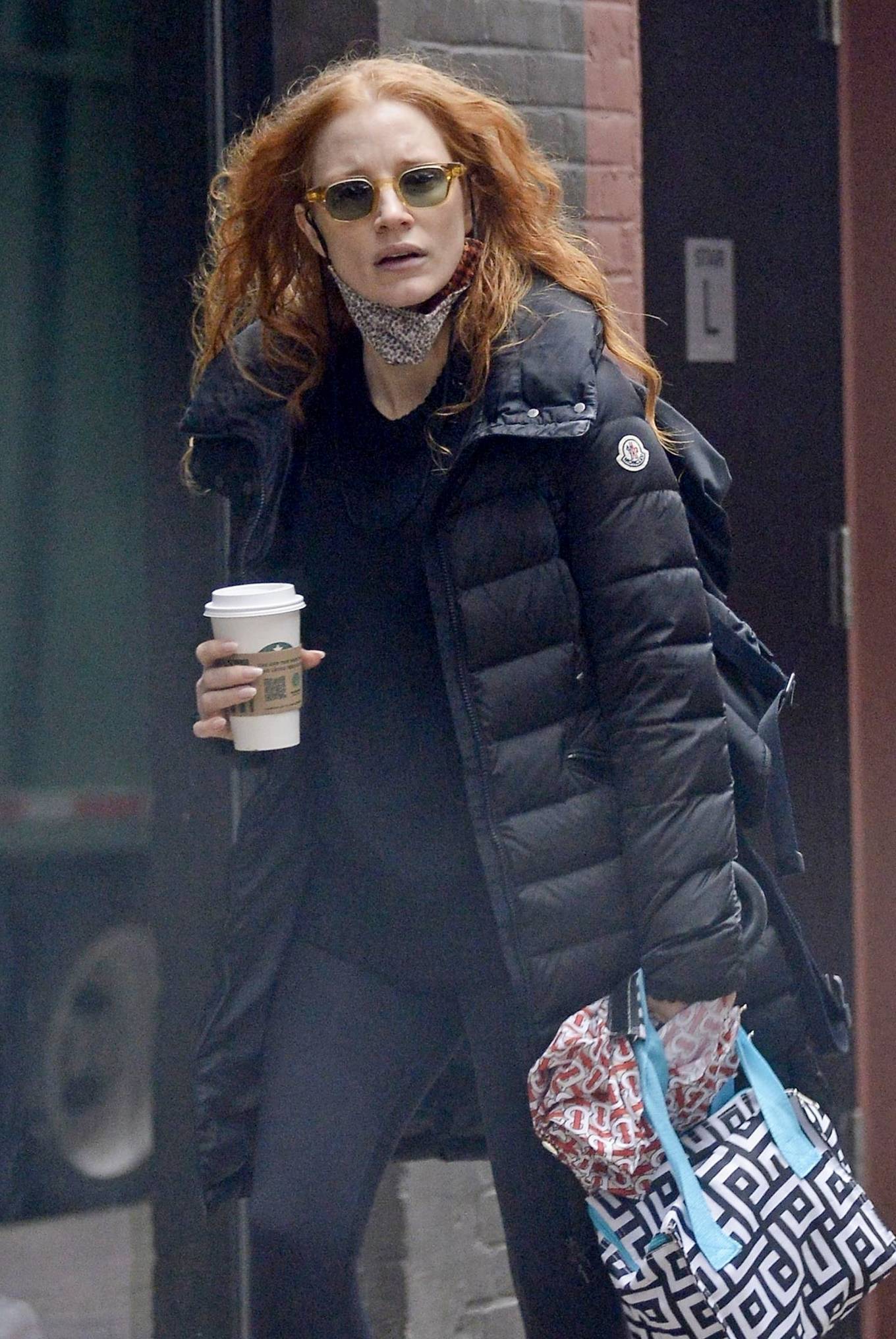 Jessica Chastain 2023 : Jessica Chastain – Seen while out on a coffee run in Midtown in New York-01