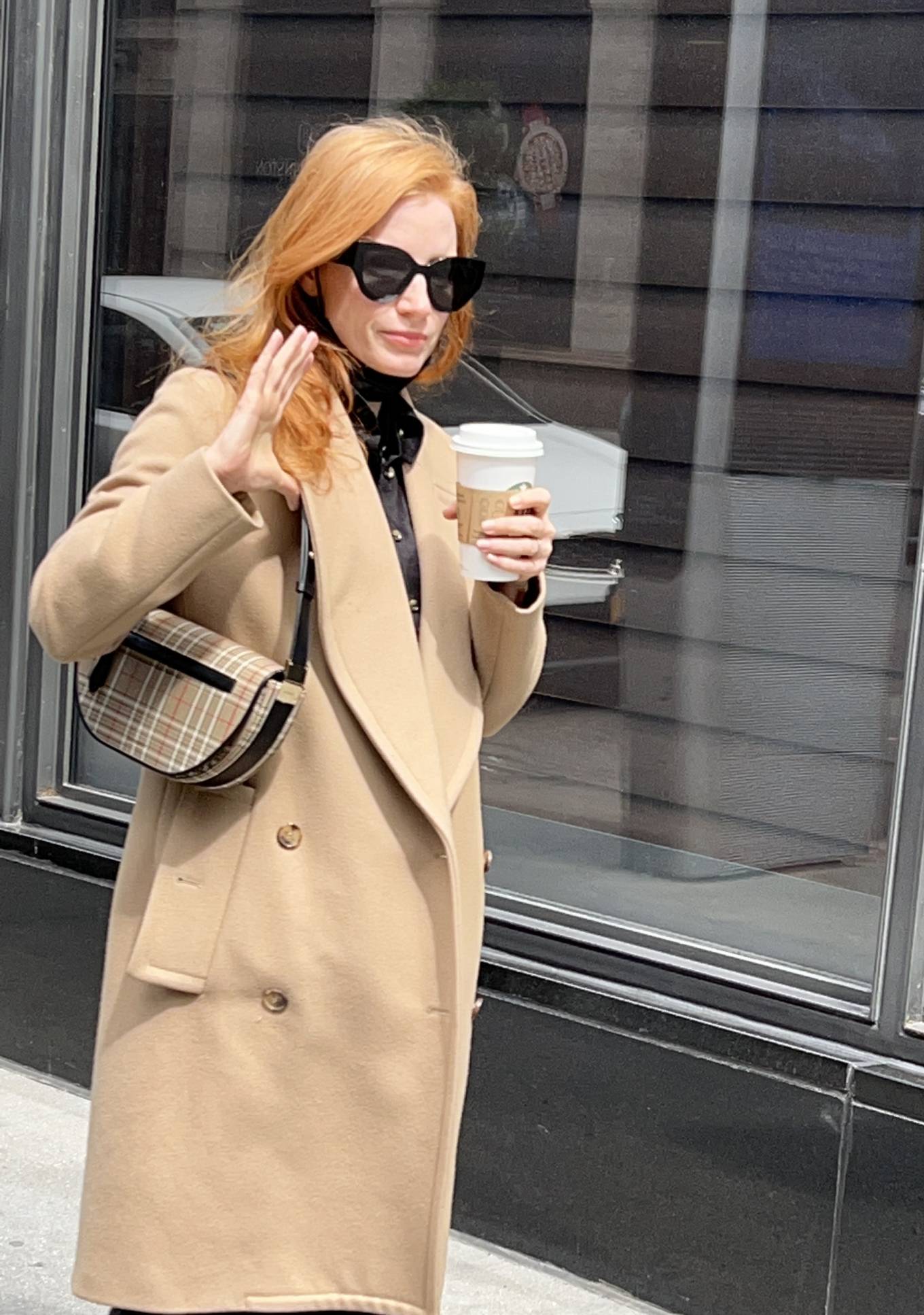 Jessica Chastain 2022 : Jessica Chastain – Shopping candids in New York-25