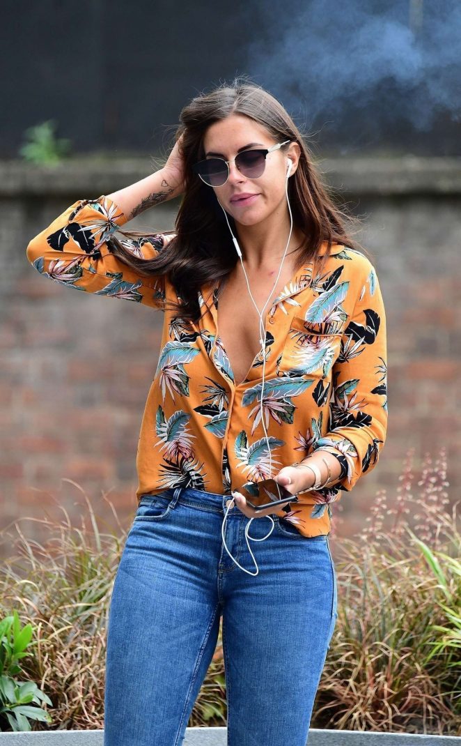Jessica Shears in Jeans out in London