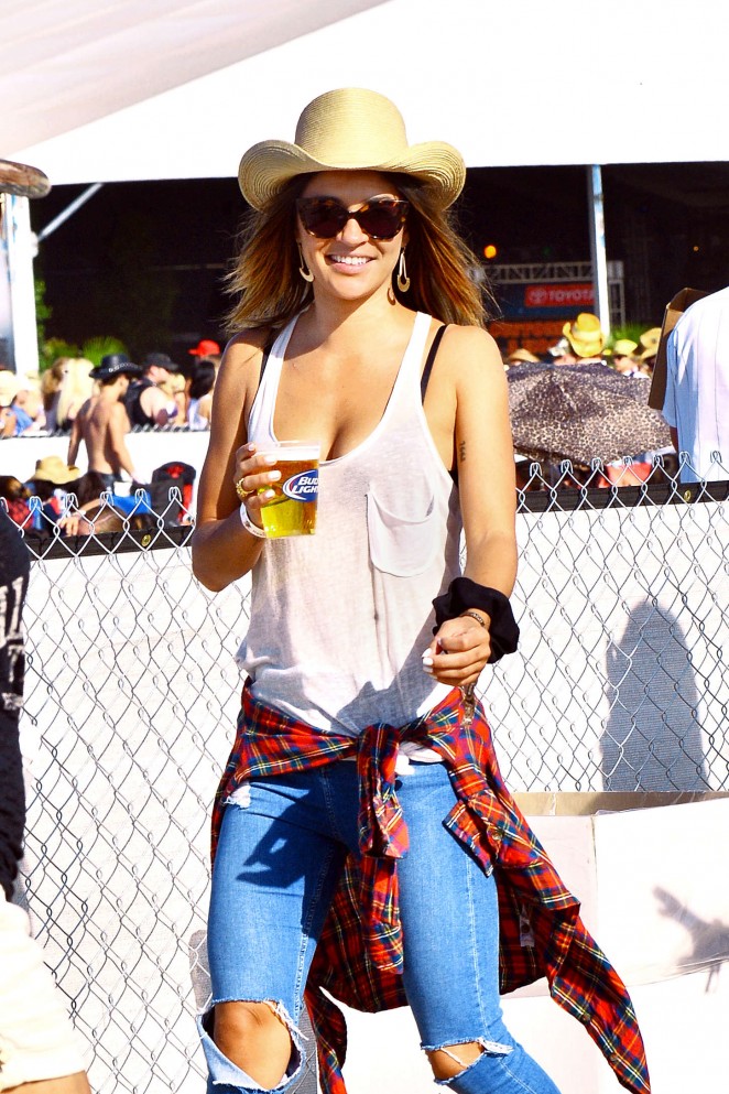 Jessica Szohr - Stagecoach Country Music Festival in Indio