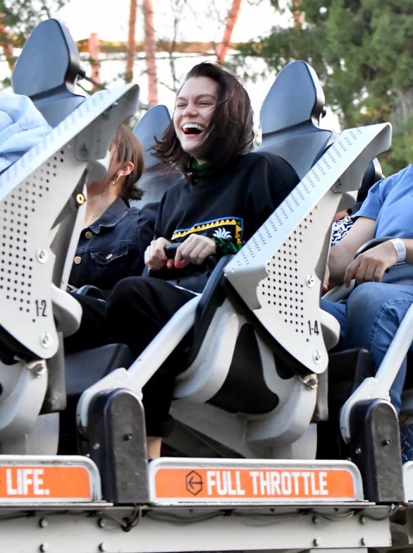 Jessie J at Six Flags Magic Mountain with a friends in Los Angeles