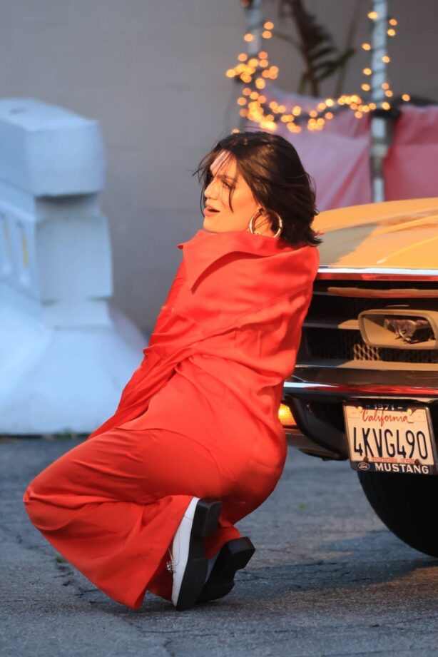 Jessie J - In a colorful ensemble while shooting a video in Los Angeles