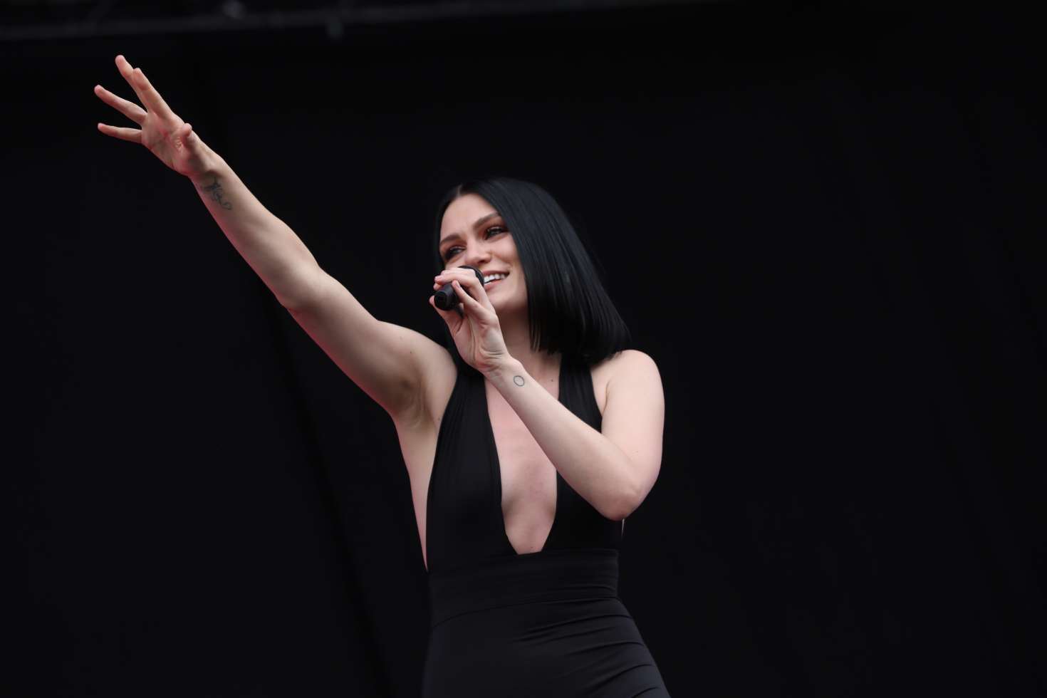 Jessie J 2018 : Jessie J: Performs at the Isle of Wight festival in Newport...
