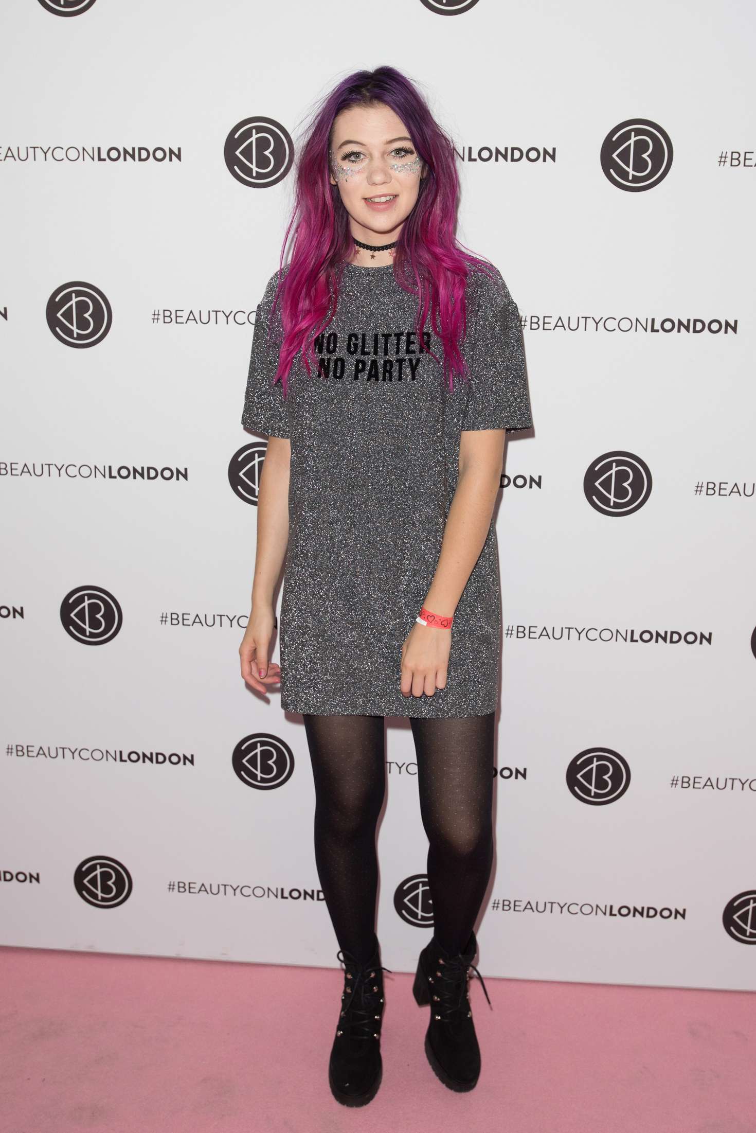 Jessie Paege – Beautycon Festival 2016 in London – GotCeleb